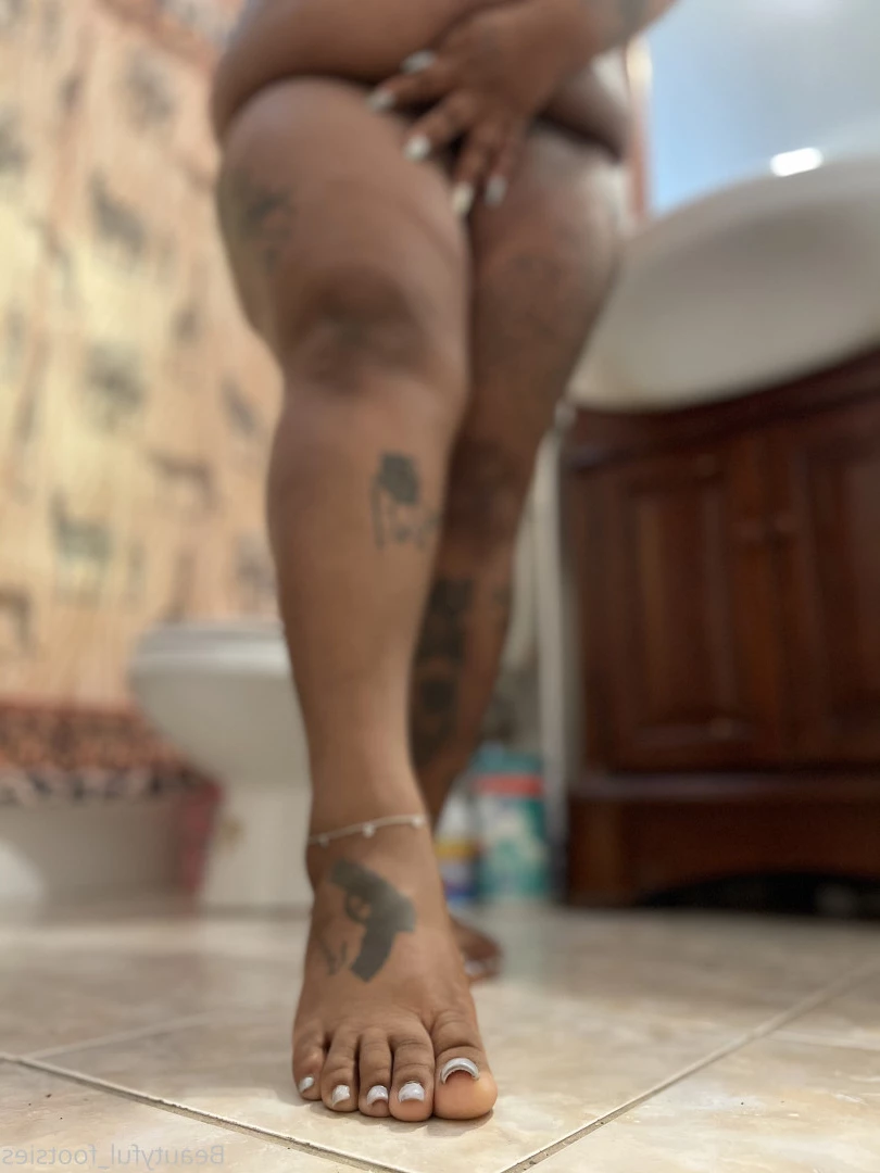 beautyful_footsies [ bfootsies ] Onlyfans leaked photo 6433292 on Hotleaks.tv
