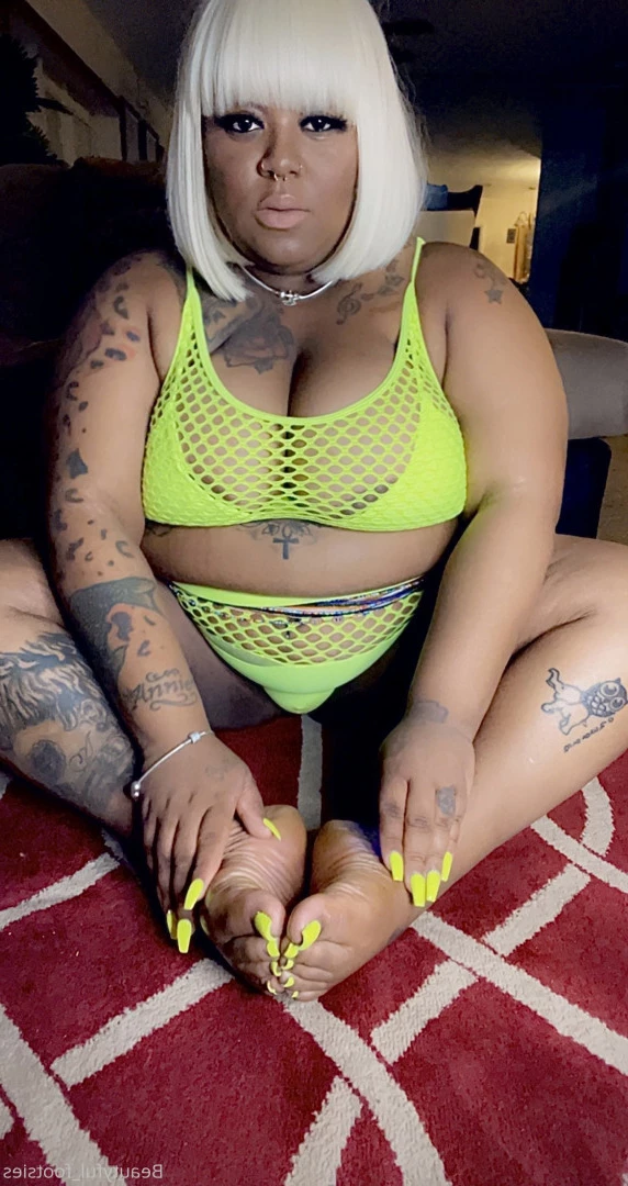 beautyful_footsies [ bfootsies ] Onlyfans leaked photo 6433409 on Hotleaks.tv