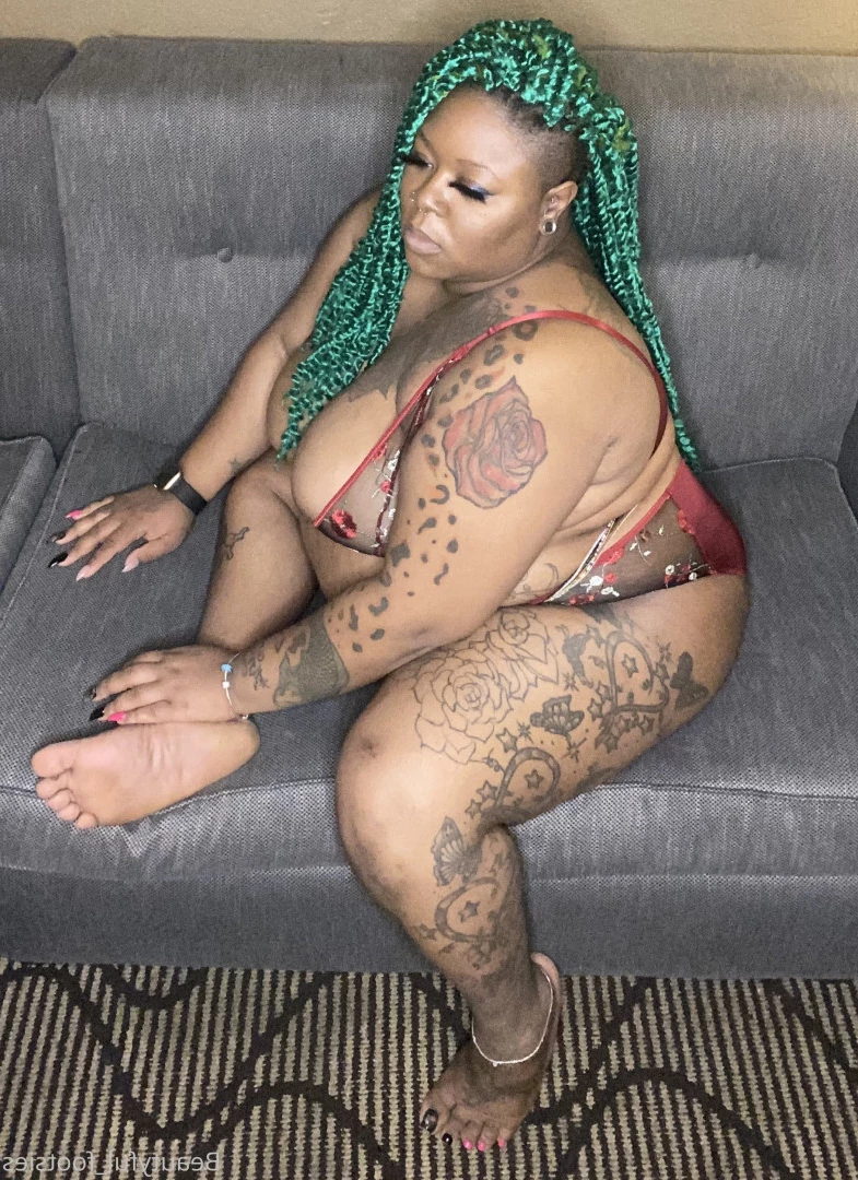 beautyful_footsies [ bfootsies ] Onlyfans leaked photo 6434524 on Hotleaks.tv