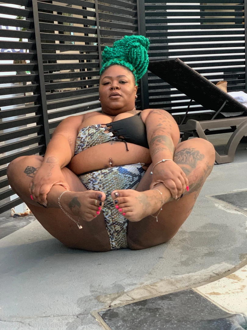 beautyful_footsies [ bfootsies ] Onlyfans leaked photo 6434575 on Hotleaks.tv