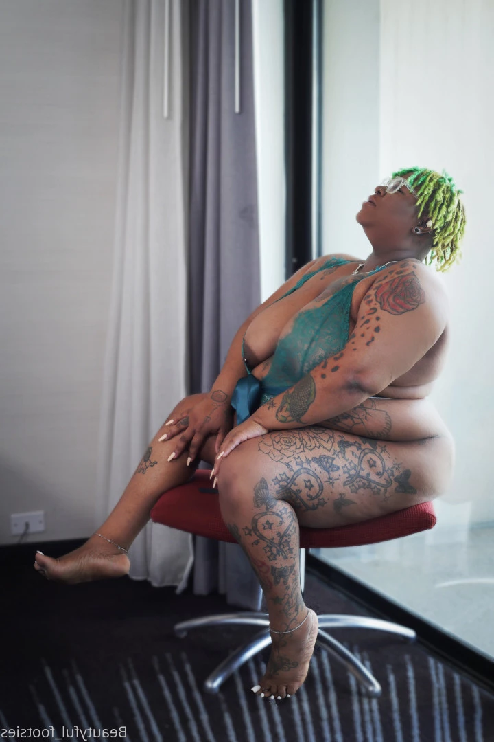 beautyful_footsies [ bfootsies ] Onlyfans leaked photo 6435261 on Hotleaks.tv
