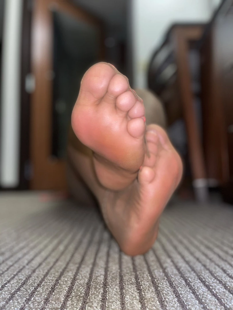 beautyful_footsies [ bfootsies ] Onlyfans leaked photo 6435828 on Hotleaks.tv