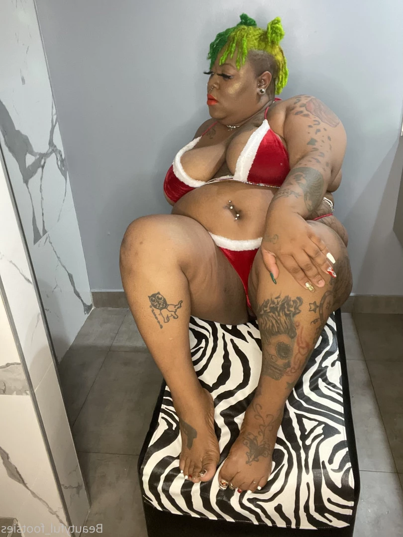beautyful_footsies [ bfootsies ] Onlyfans leaked photo 6437082 on Hotleaks.tv