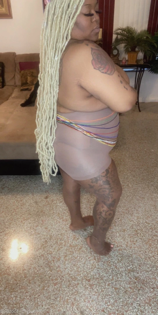 beautyful_footsies [ bfootsies ] Onlyfans leaked photo 6438367 on Hotleaks.tv