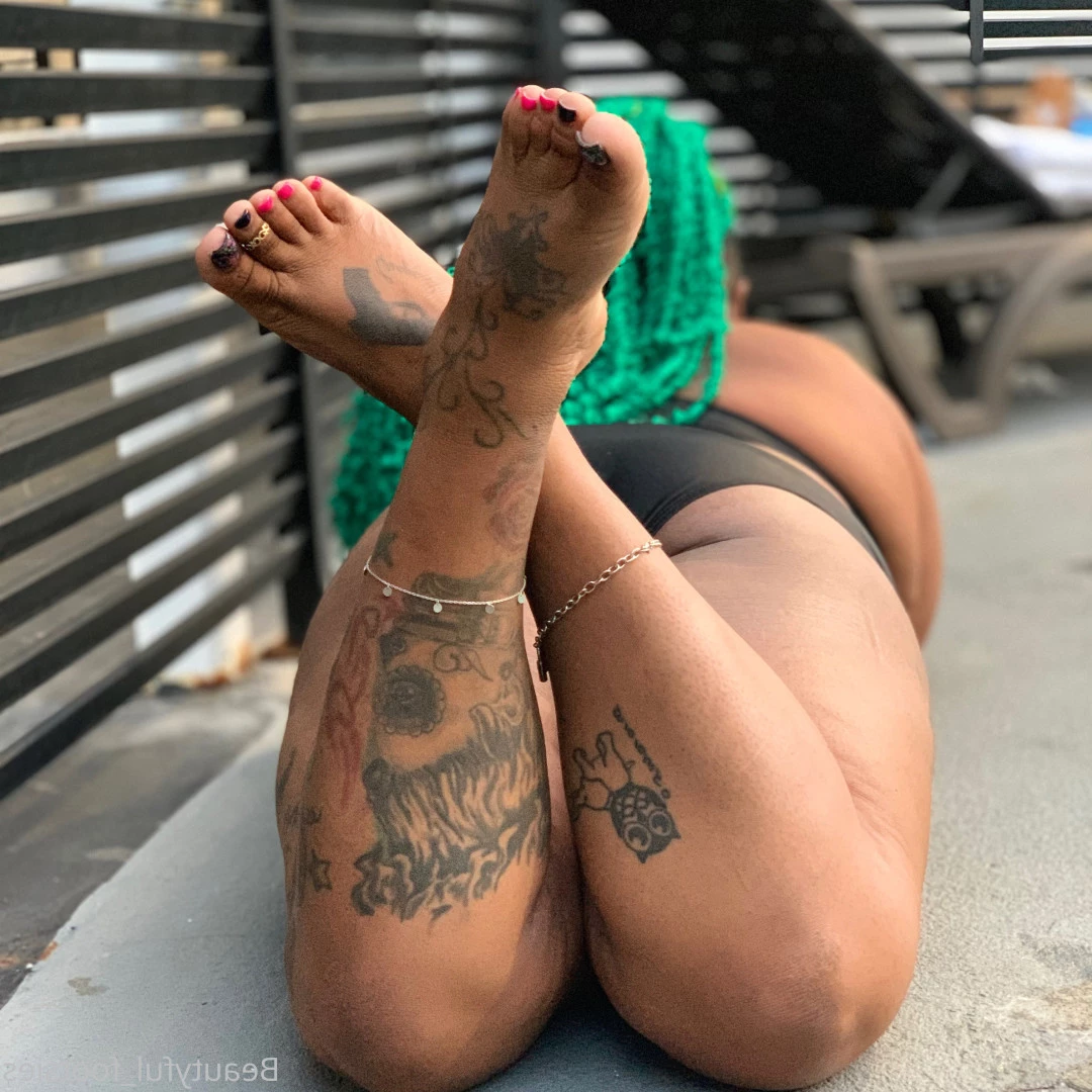 beautyful_footsies [ bfootsies ] Onlyfans leaked photo 6438402 on Hotleaks.tv