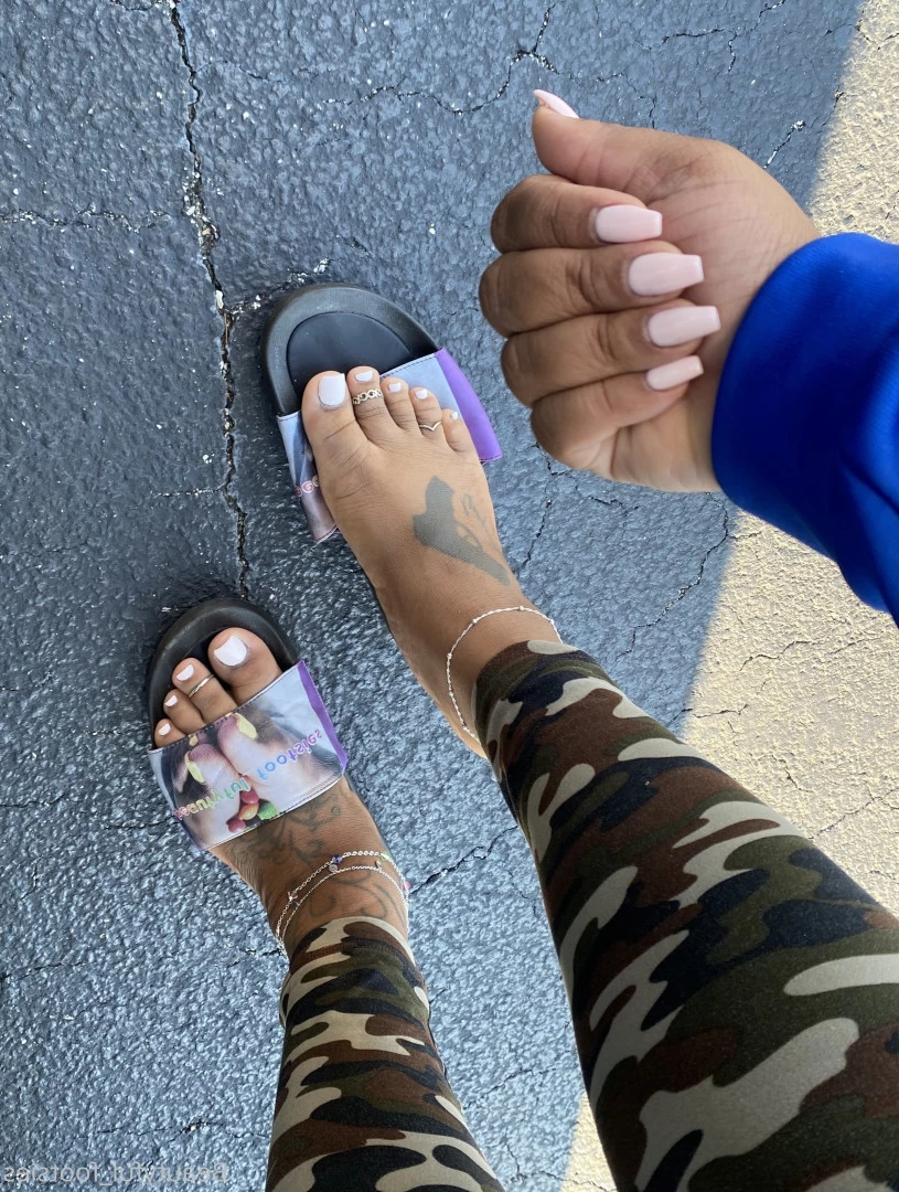 beautyful_footsies [ bfootsies ] Onlyfans leaked photo 6441450 on Hotleaks.tv