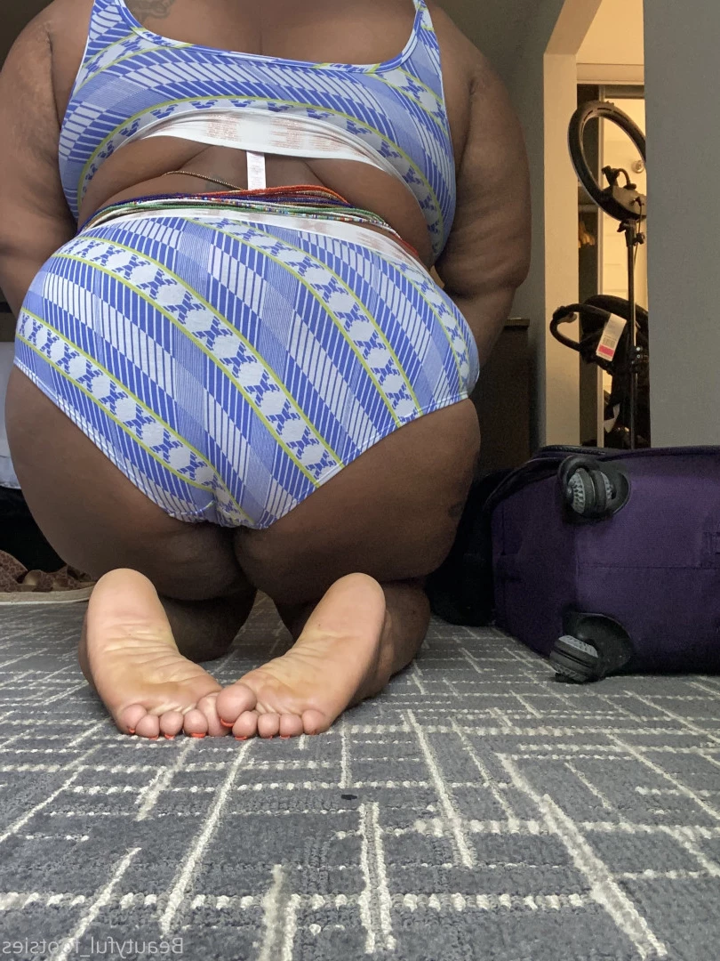 beautyful_footsies [ bfootsies ] Onlyfans leaked photo 6441508 on Hotleaks.tv