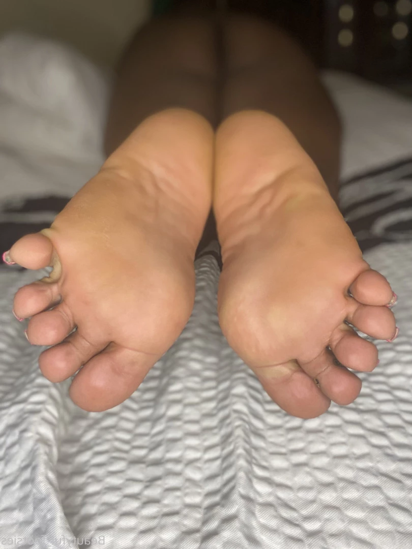 beautyful_footsies [ bfootsies ] Onlyfans leaked photo 6444077 on Hotleaks.tv