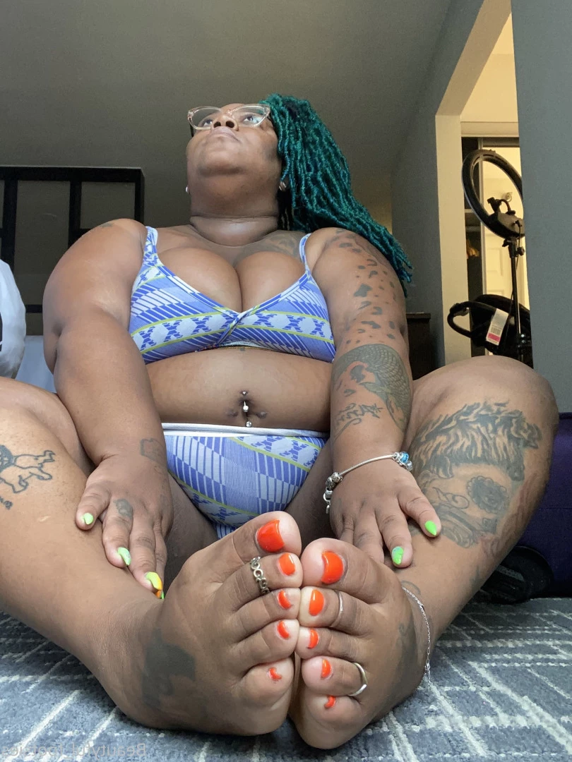 beautyful_footsies [ bfootsies ] Onlyfans leaked photo 6444205 on Hotleaks.tv