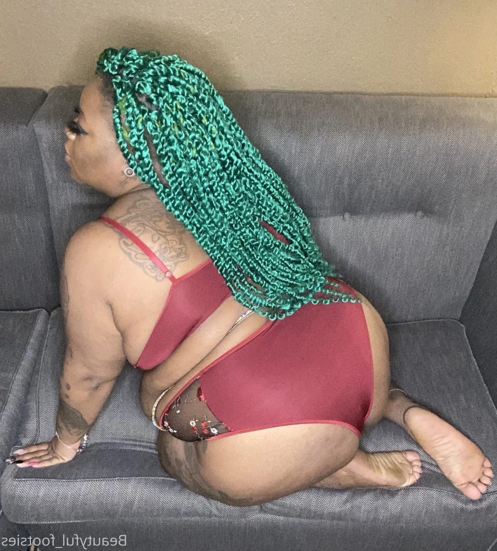 beautyful_footsies [ bfootsies ] Onlyfans leaked photo 6444356 on Hotleaks.tv