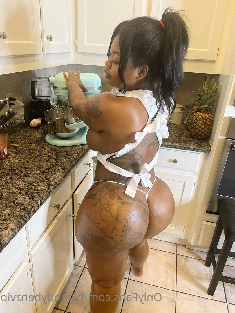 Your princess [ bigbodybenzvip ] Onlyfans leaked photo 9299657 on Hotleaks.tv