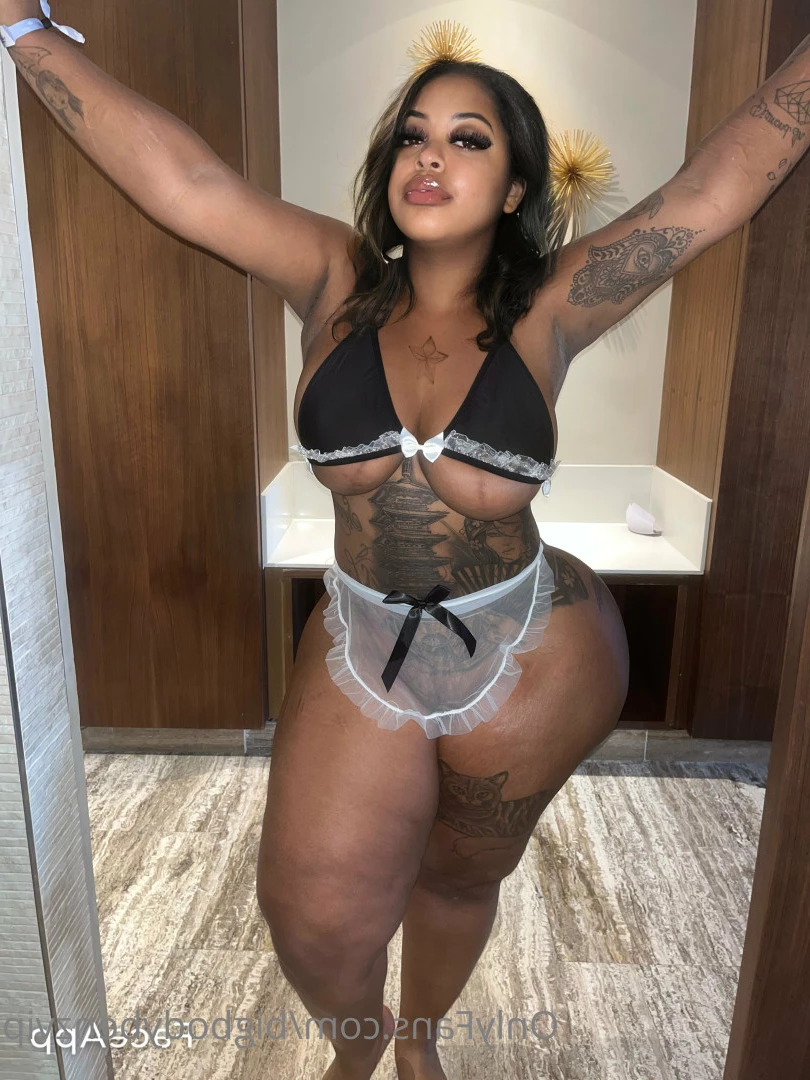 Your princess [ bigbodybenzvip ] Onlyfans leaked photo 9300034 on Hotleaks.tv