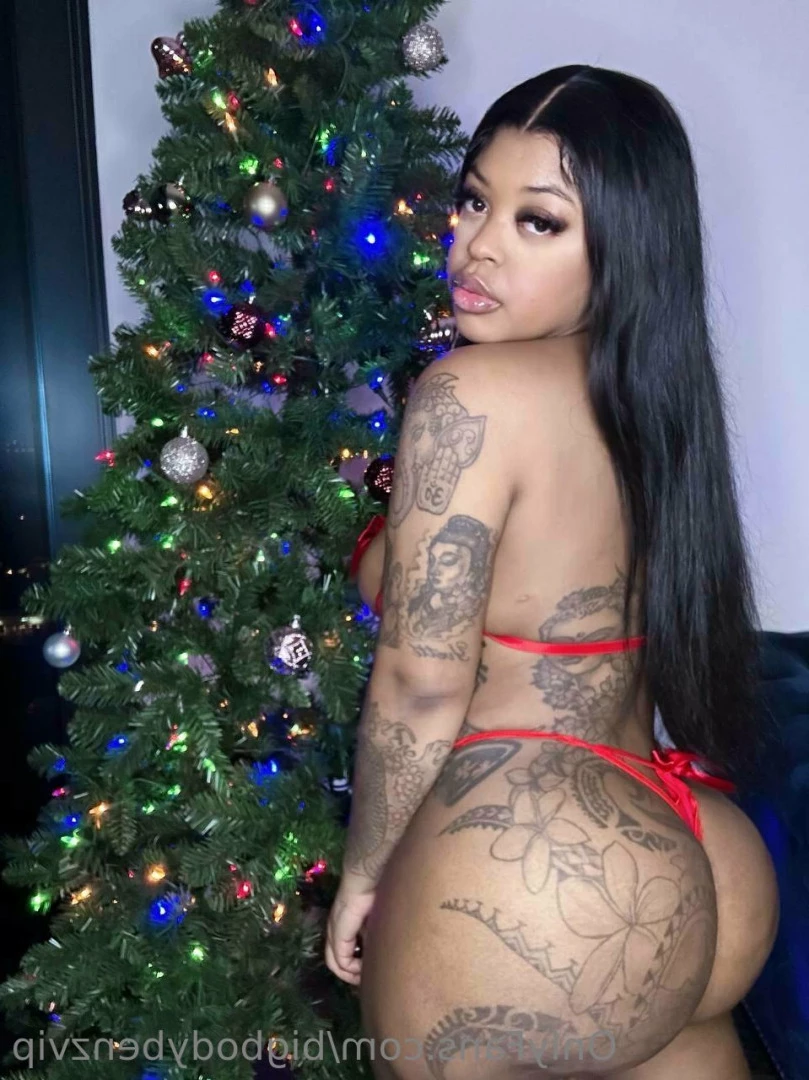 Your princess [ bigbodybenzvip ] Onlyfans leaked photo 9300902 on Hotleaks.tv