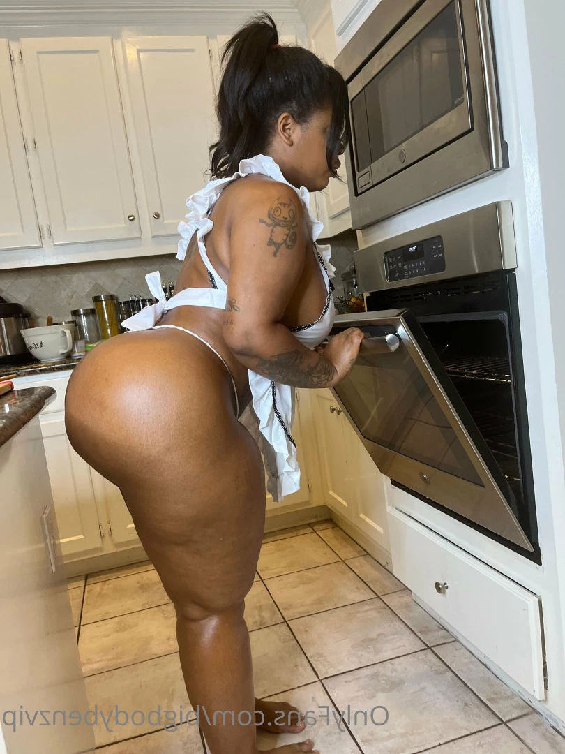 Your princess [ bigbodybenzvip ] Onlyfans leaked photo 9302812 on Hotleaks.tv