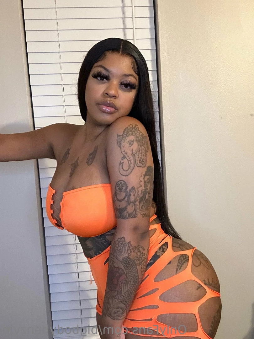 Your princess [ bigbodybenzvip ] Onlyfans leaked photo 10527986 on Hotleaks.tv