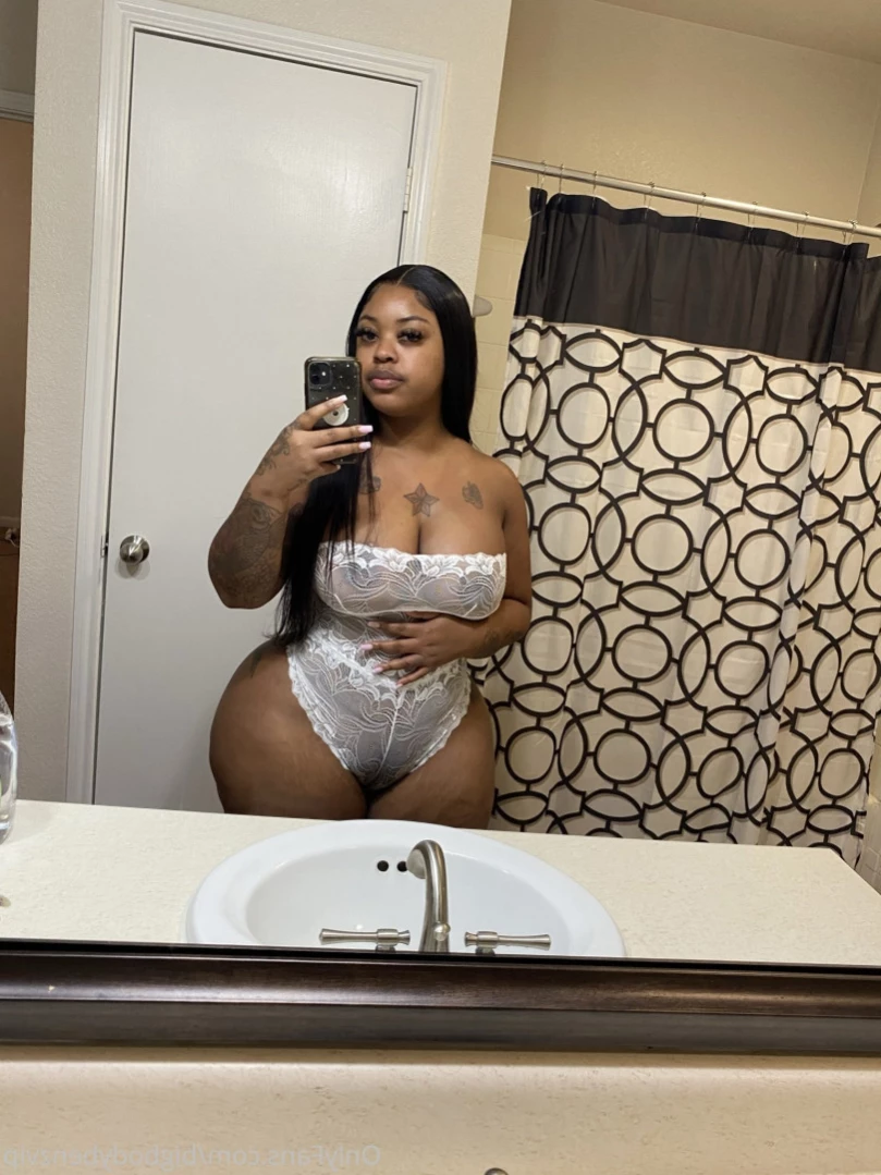 Your princess [ bigbodybenzvip ] Onlyfans leaked photo 16061173 on Hotleaks.tv