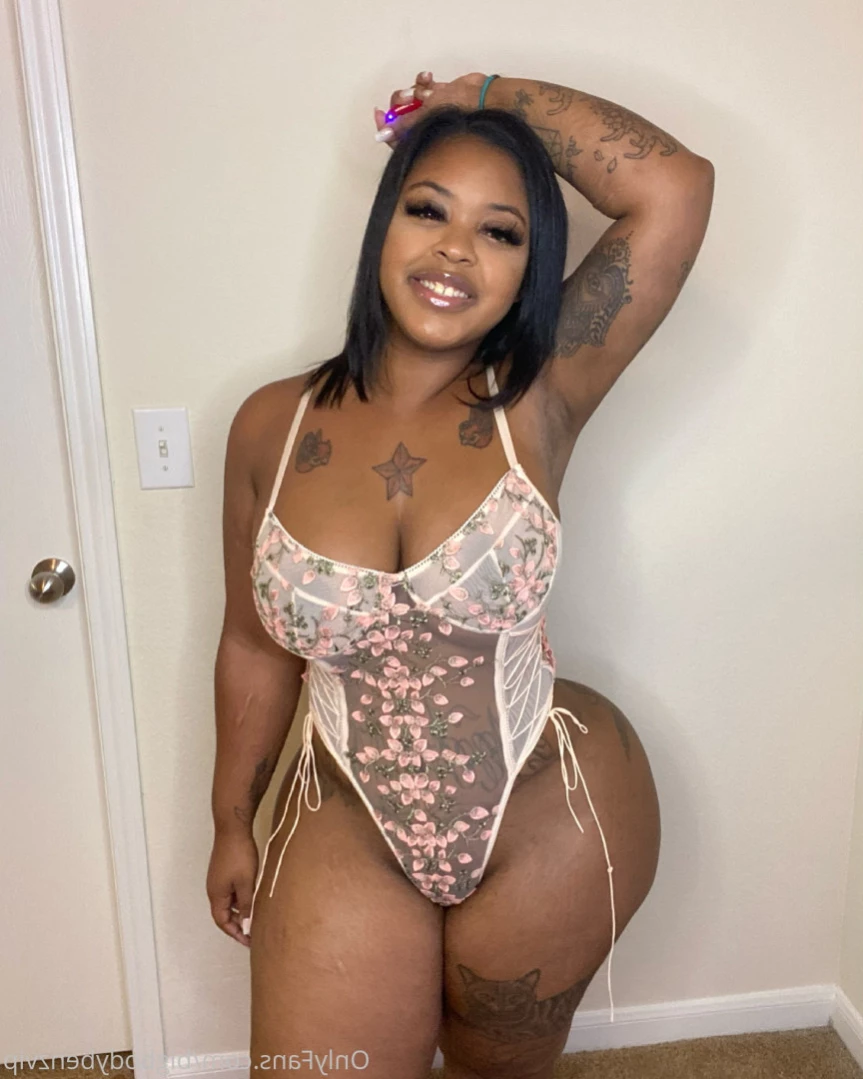 Your princess [ bigbodybenzvip ] Onlyfans leaked photo 16061211 on Hotleaks.tv