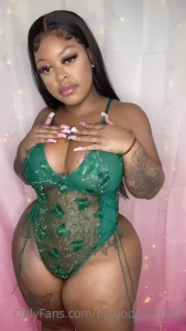 16110898
