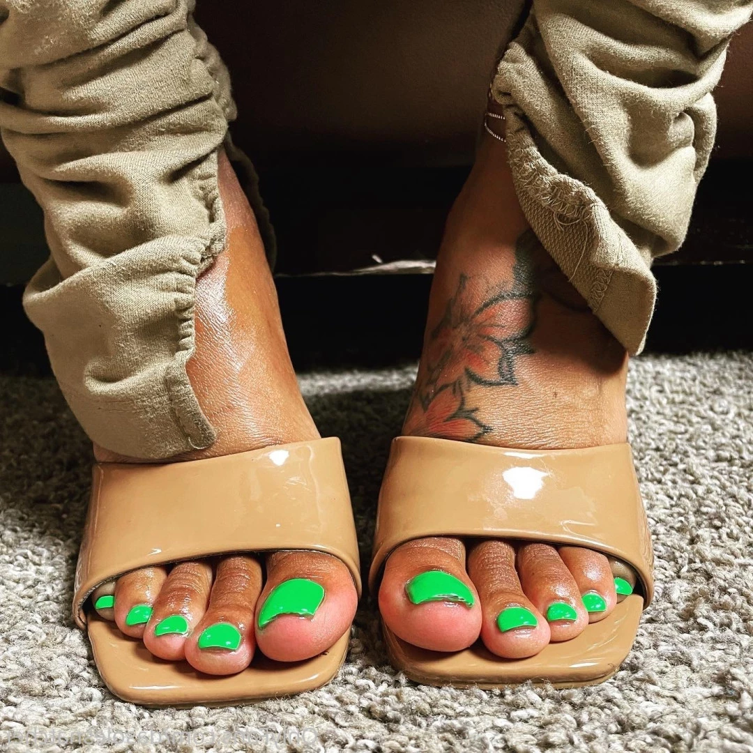 Grip Goddess // Madam Superior [ biggrippers ] Onlyfans leaked photo 7420003 on Hotleaks.tv