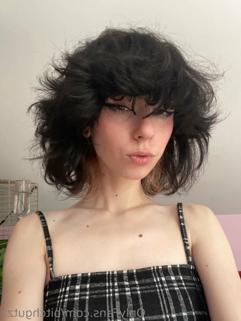 G [ bitchgutzz ] Onlyfans leaked photo 6709745 on Hotleaks.tv