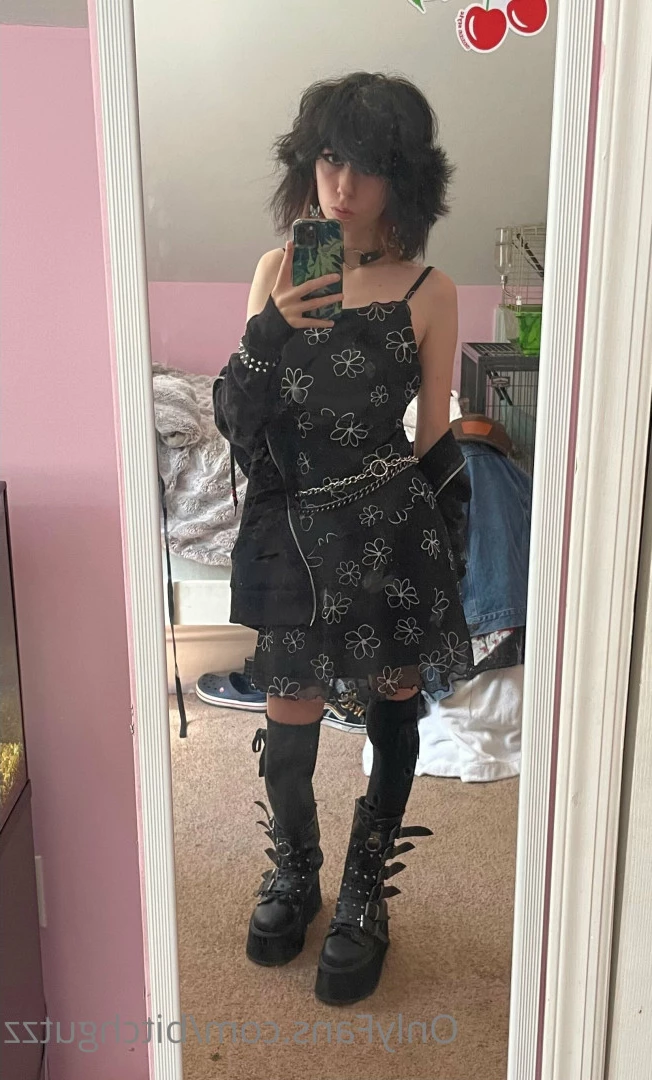 G [ bitchgutzz ] Onlyfans leaked photo 6709806 on Hotleaks.tv