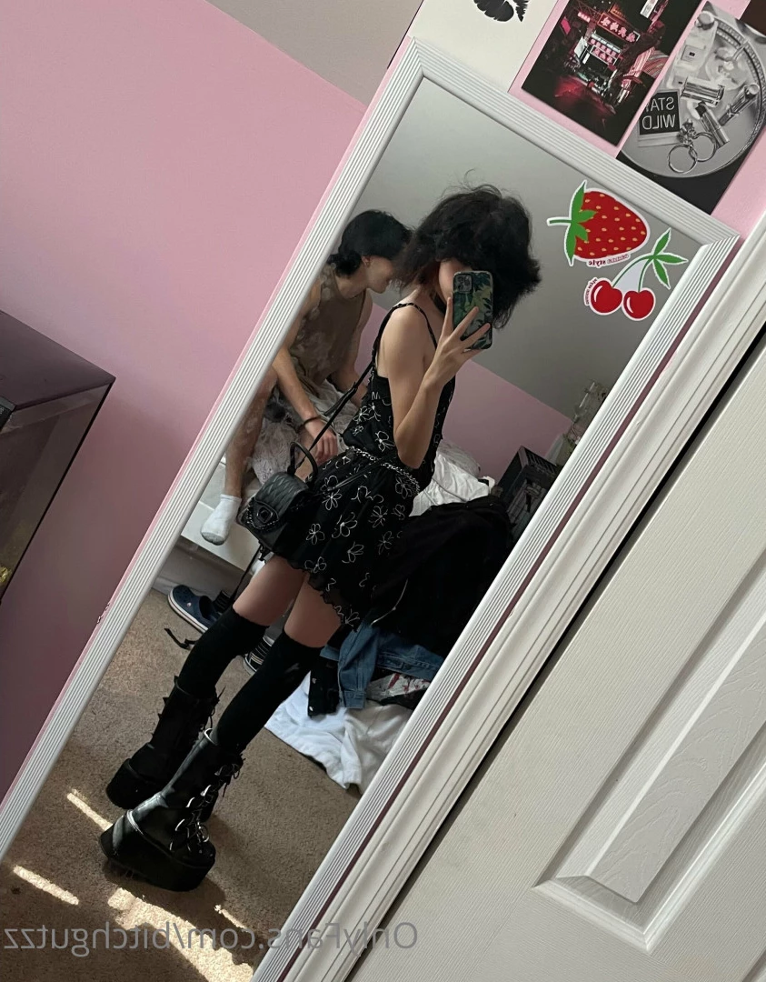 G [ bitchgutzz ] Onlyfans leaked photo 6710119 on Hotleaks.tv