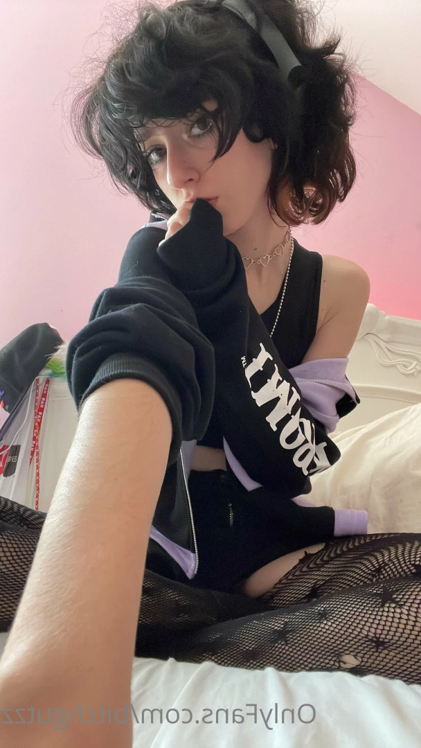 G [ bitchgutzz ] Onlyfans leaked photo 6710141 on Hotleaks.tv