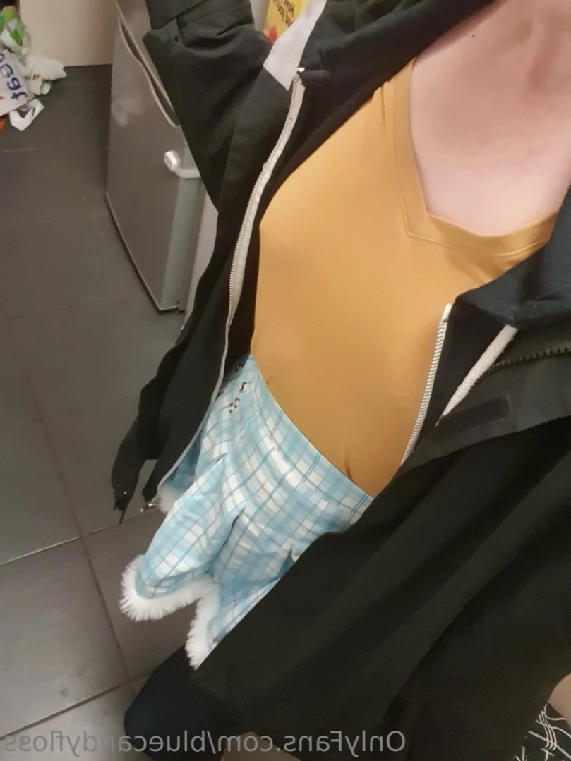 Blue Candyfloss [ bluecandyfloss ] Onlyfans leaked photo 11050470 on Hotleaks.tv