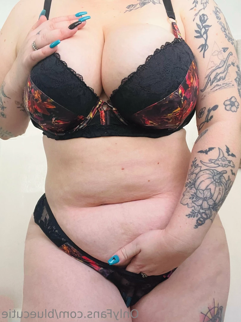 👻 Scarlett  🌿 [ bluecutie ] Onlyfans leaked photo 6476849 on Hotleaks.tv