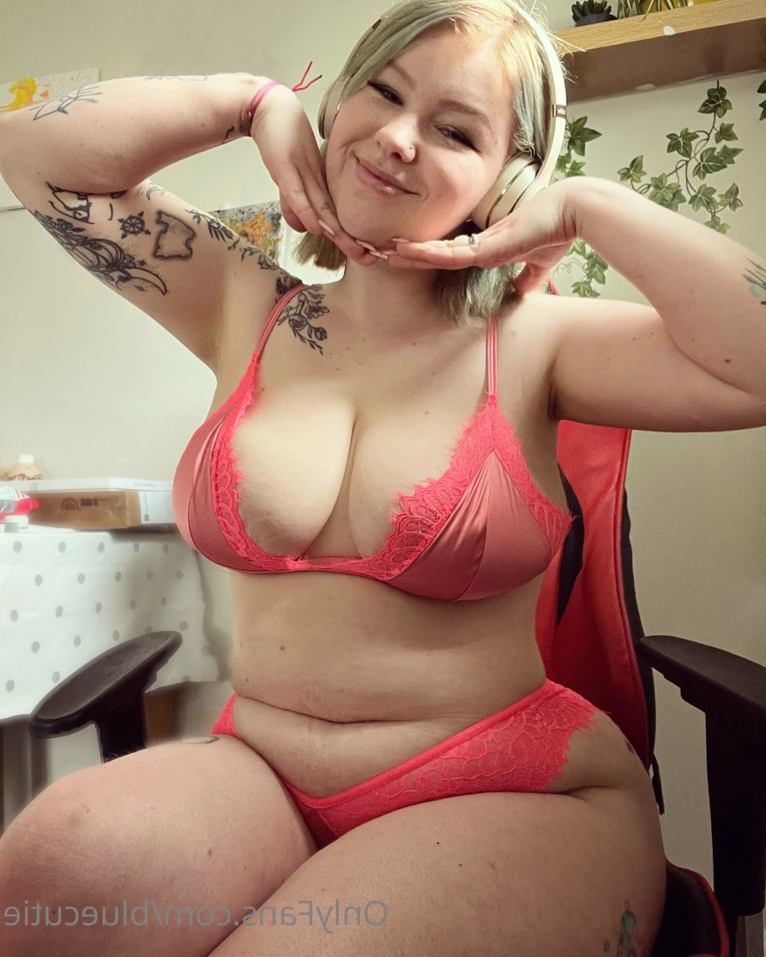 👻 Scarlett  🌿 [ bluecutie ] Onlyfans leaked photo 6478309 on Hotleaks.tv