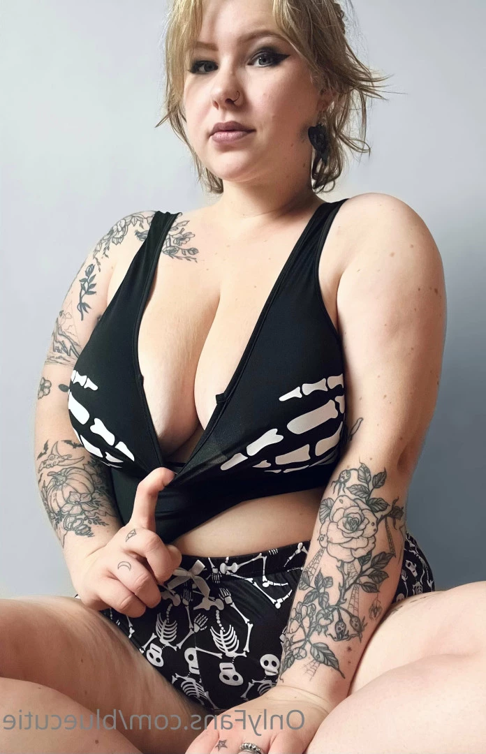 👻 Scarlett  🌿 [ bluecutie ] Onlyfans leaked photo 6483377 on Hotleaks.tv