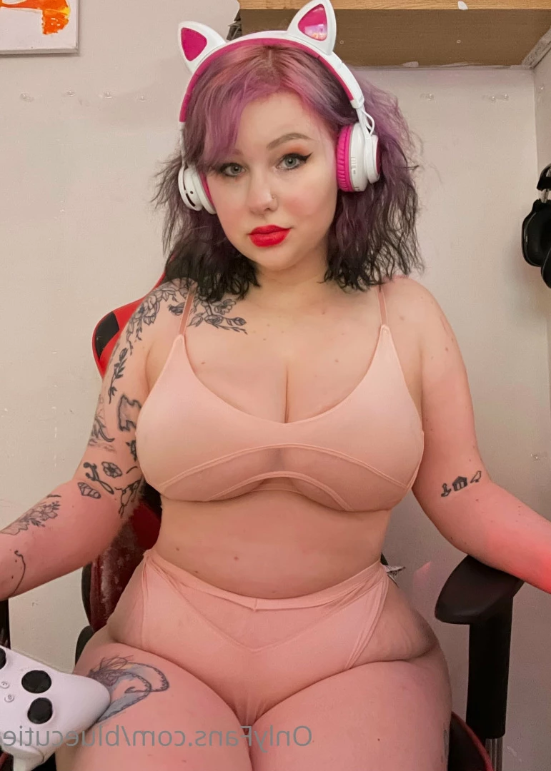 👻 Scarlett  🌿 [ bluecutie ] Onlyfans leaked photo 6486037 on Hotleaks.tv