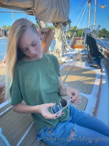 16095549