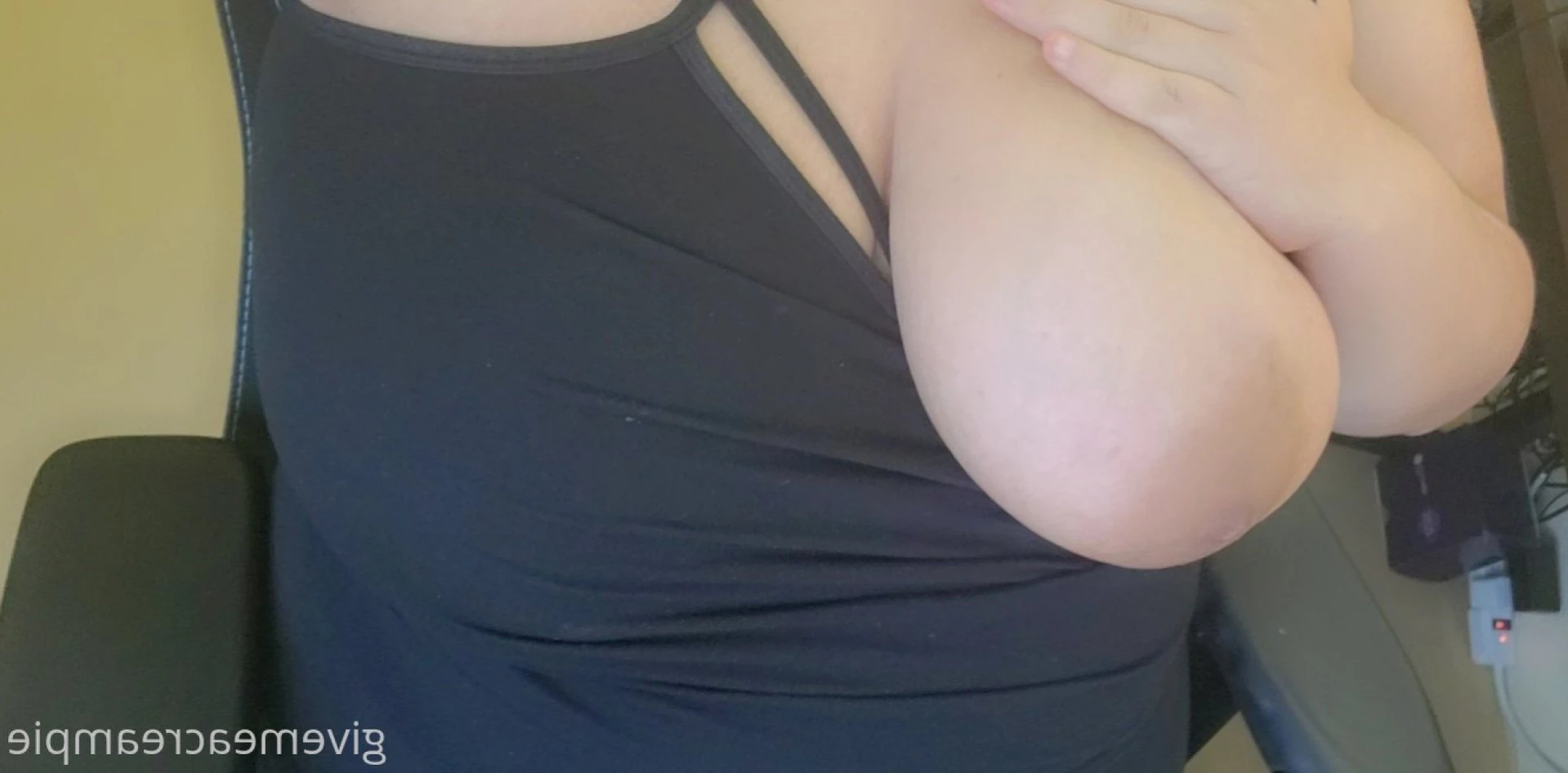 Violet 💕Breed your sis💦😏 [ breedviolet ] Onlyfans leaked photo 11050923 on Hotleaks.tv