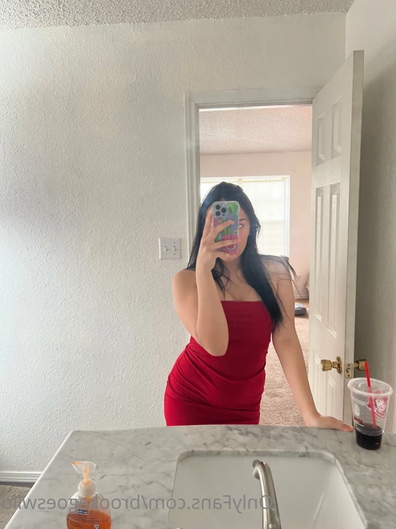 Brooke 🌈👸🏻 [ brookegoeswild ] Onlyfans leaked photo 11050854 on Hotleaks.tv
