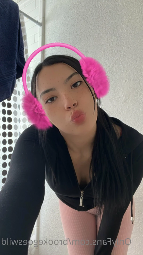 Brooke 🌈👸🏻 [ brookegoeswild ] Onlyfans leaked photo 11050866 on Hotleaks.tv