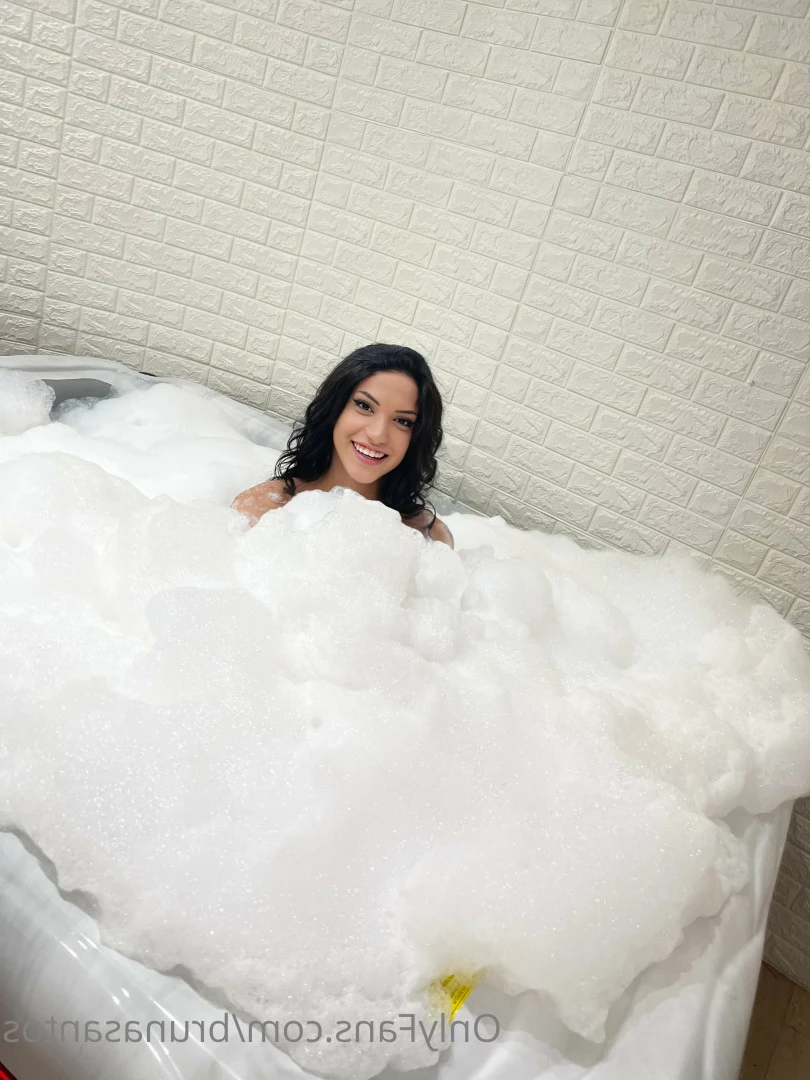 Bruna Santos [ brunasantos ] Onlyfans leaked photo 6454590 on Hotleaks.tv