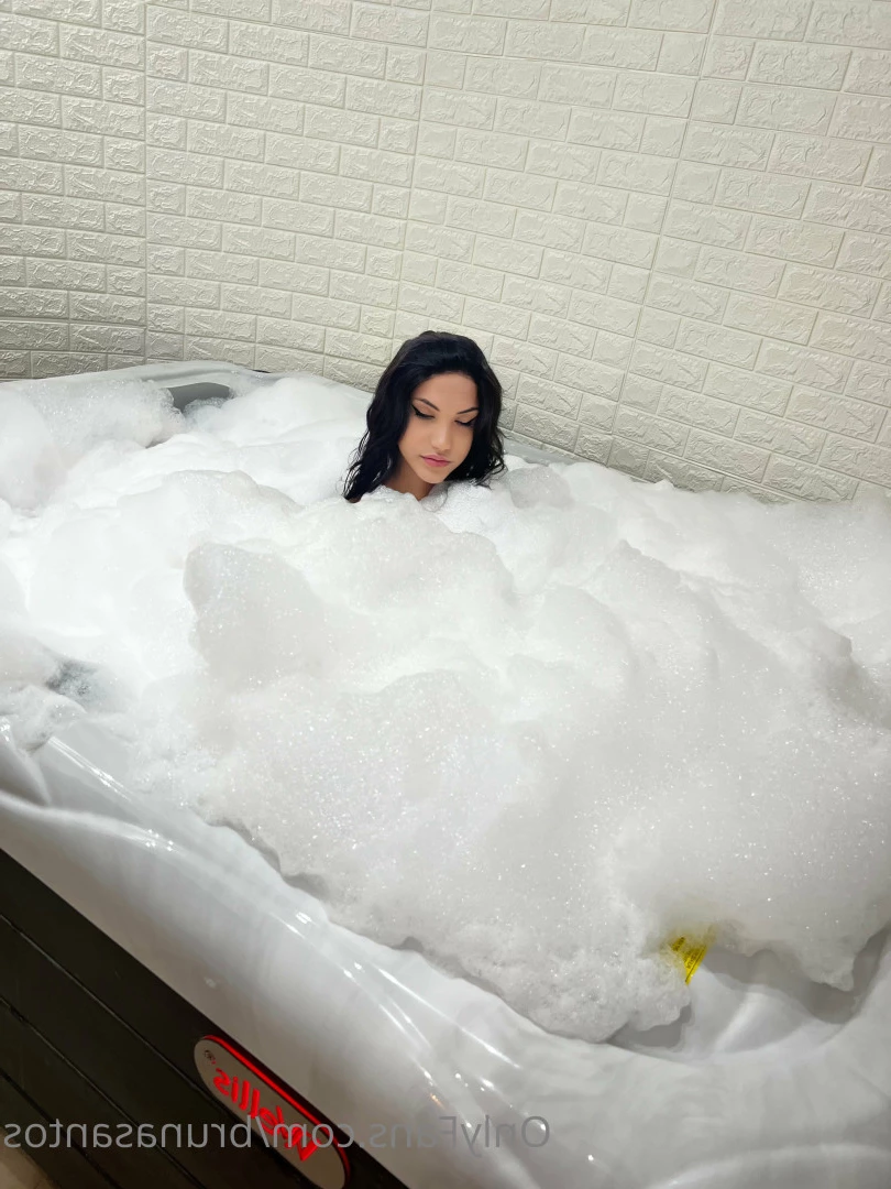 Bruna Santos [ brunasantos ] Onlyfans leaked photo 6459810 on Hotleaks.tv