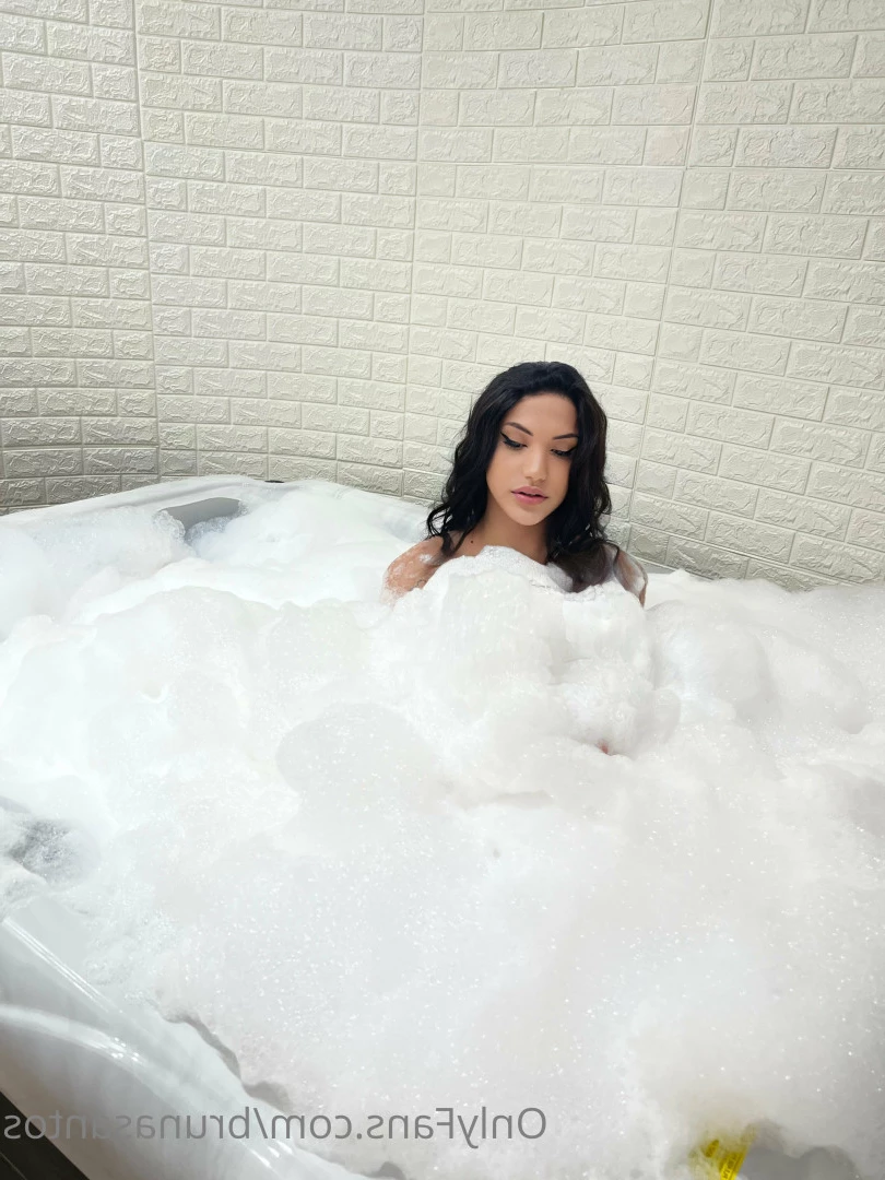 Bruna Santos [ brunasantos ] Onlyfans leaked photo 6460862 on Hotleaks.tv
