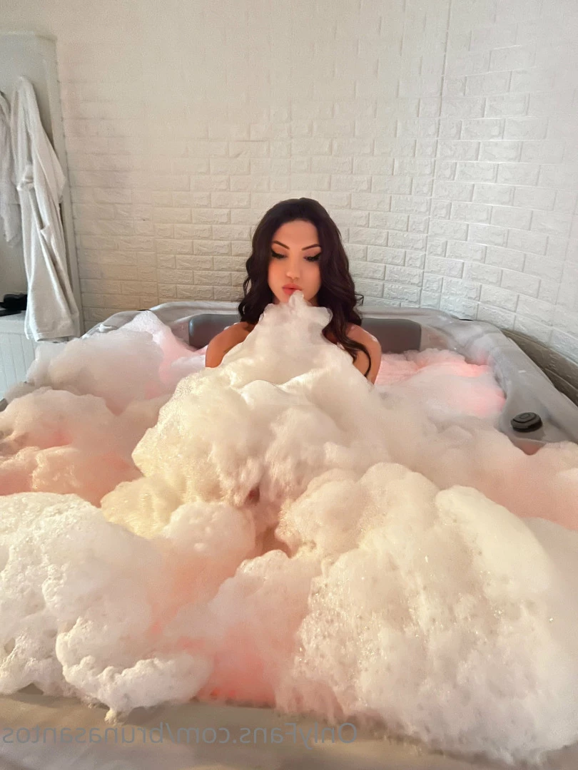 Bruna Santos [ brunasantos ] Onlyfans leaked photo 6461175 on Hotleaks.tv