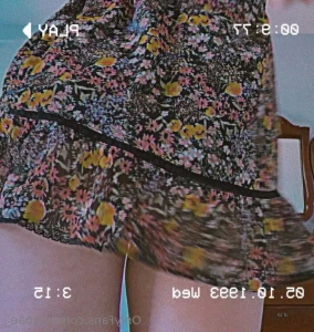 7610565