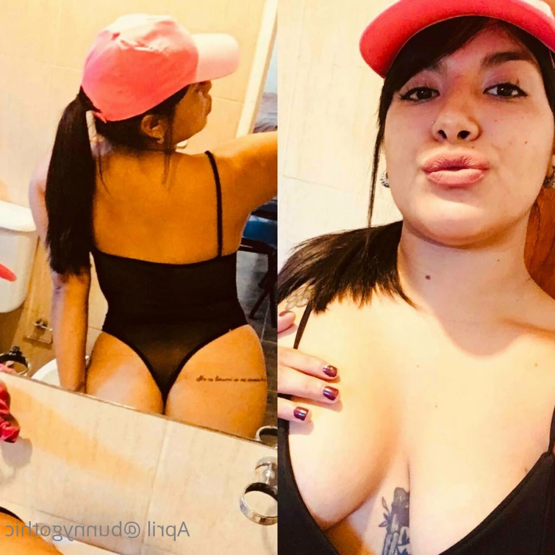 𝑨𝒑𝒓𝒊𝒍 𝑮𝒐𝒕𝒉 [ bunnygothic ] Onlyfans leaked photo 10729372 on Hotleaks.tv