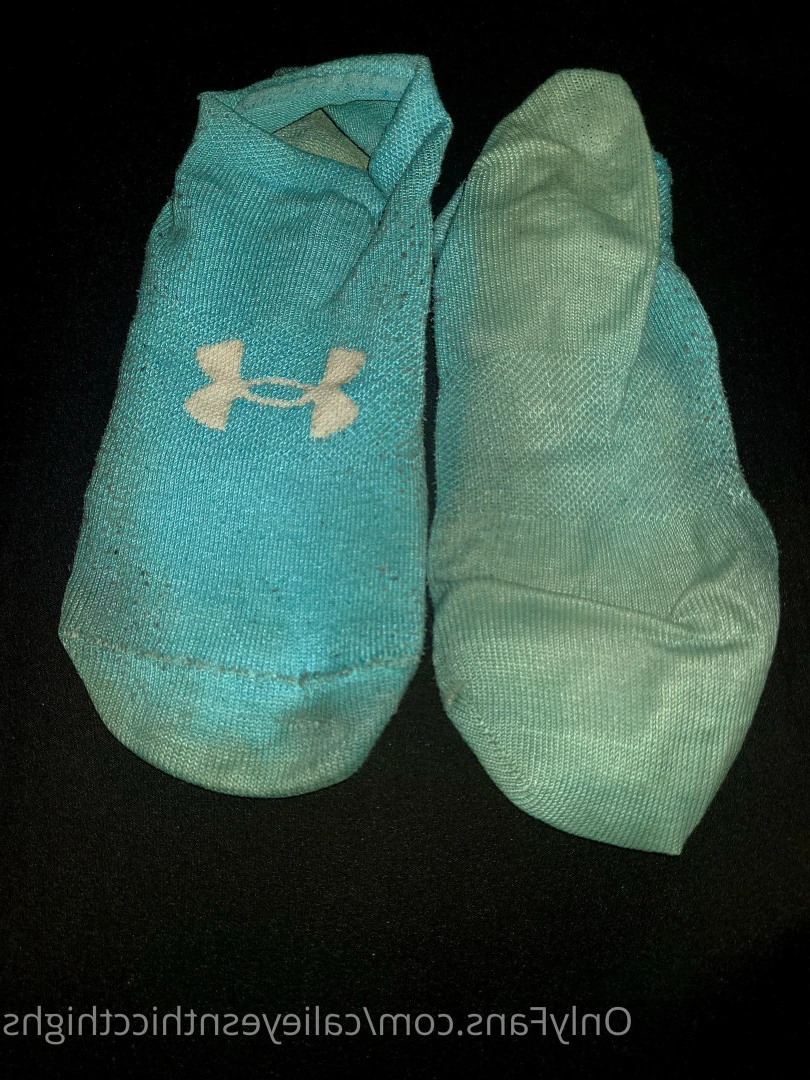 Em's Feet/Socks [ calieyesnthiccthighs ] Onlyfans leaked photo 6454168 on Hotleaks.tv