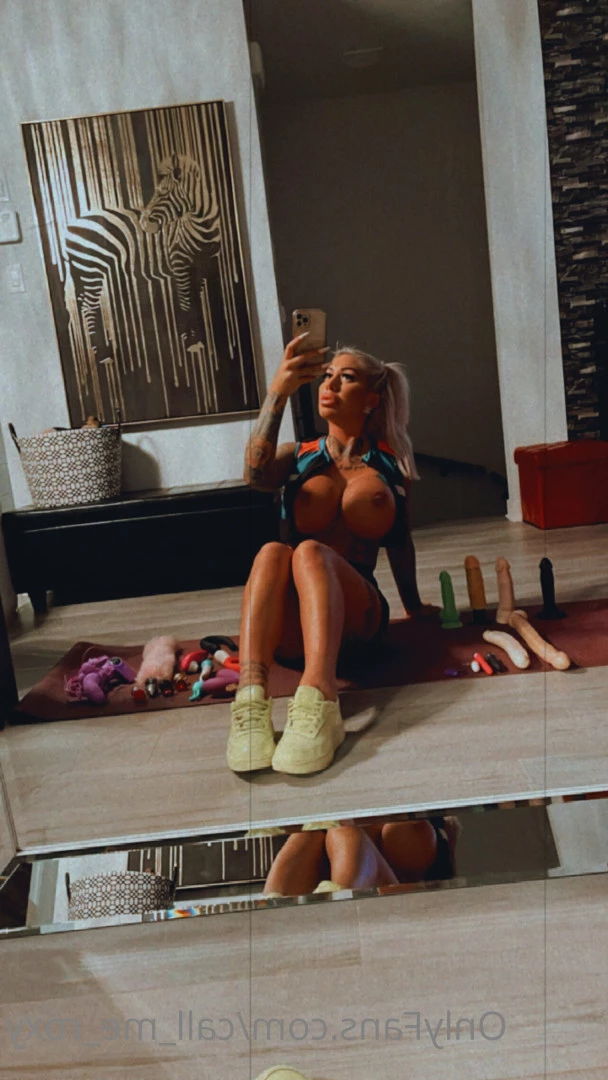 CallmeRoxy [ call_me_roxy ] Onlyfans leaked photo 6430798 on Hotleaks.tv