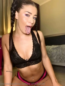 7257261