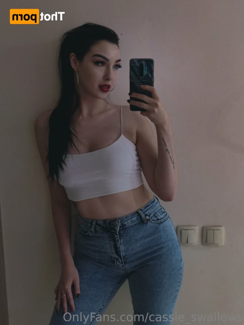 cassie_swallows Onlyfans leaked photo 15880113 on Hotleaks.tv