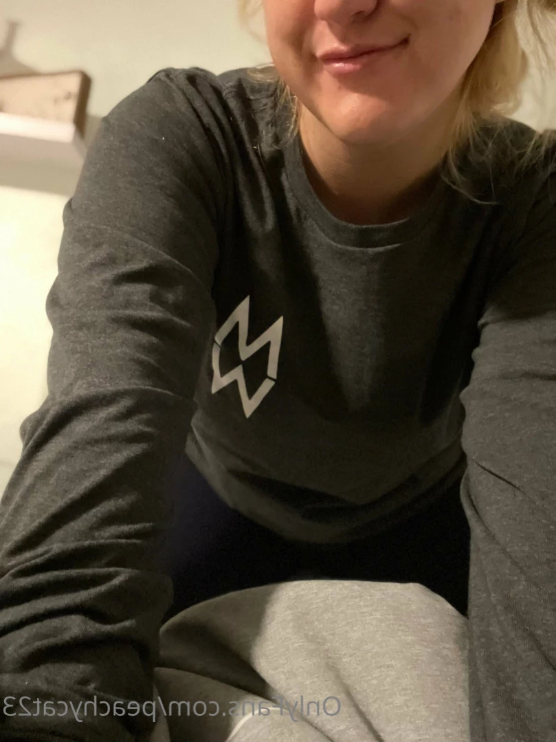 Catie Peachwood [ catiepeachwood ] Onlyfans leaked photo 10964772 on Hotleaks.tv