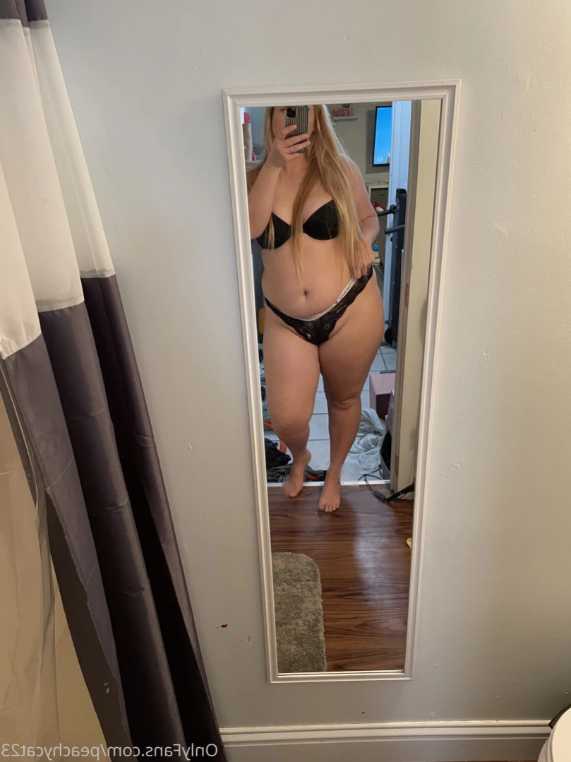 Catie Peachwood [ catiepeachwood ] Onlyfans leaked photo 11050064 on Hotleaks.tv