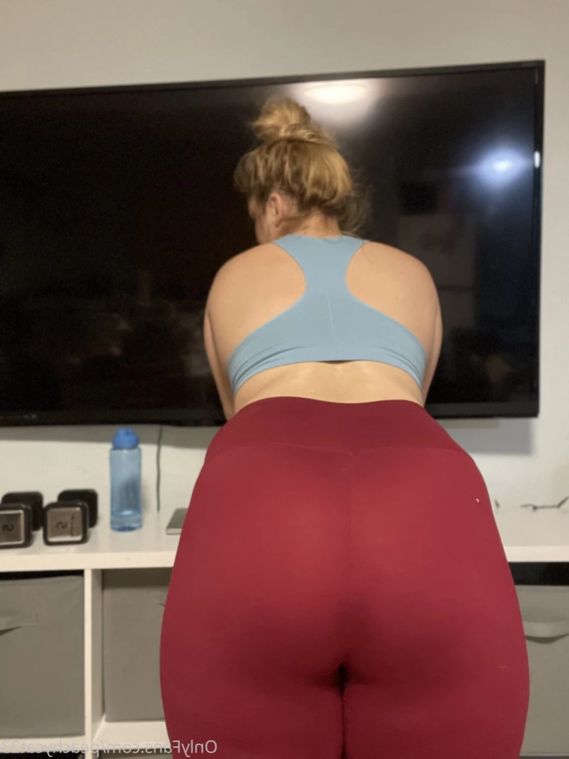 Catie Peachwood [ catiepeachwood ] Onlyfans leaked photo 11050129 on Hotleaks.tv