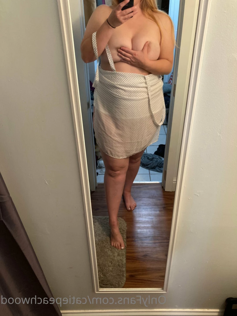Catie Peachwood [ catiepeachwood ] Onlyfans leaked photo 11050760 on Hotleaks.tv